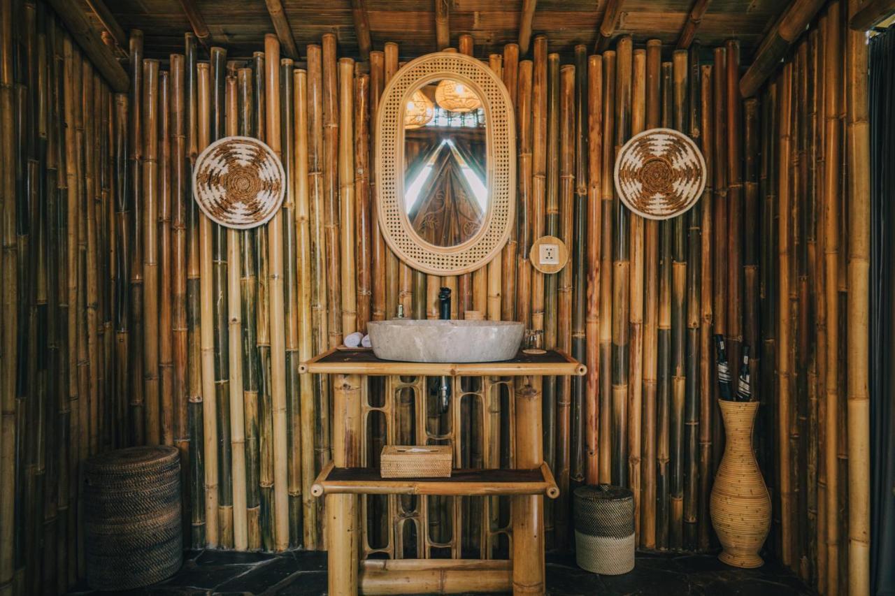 Balikayanas - Ellena House Villa Karangasem Exteriör bild
