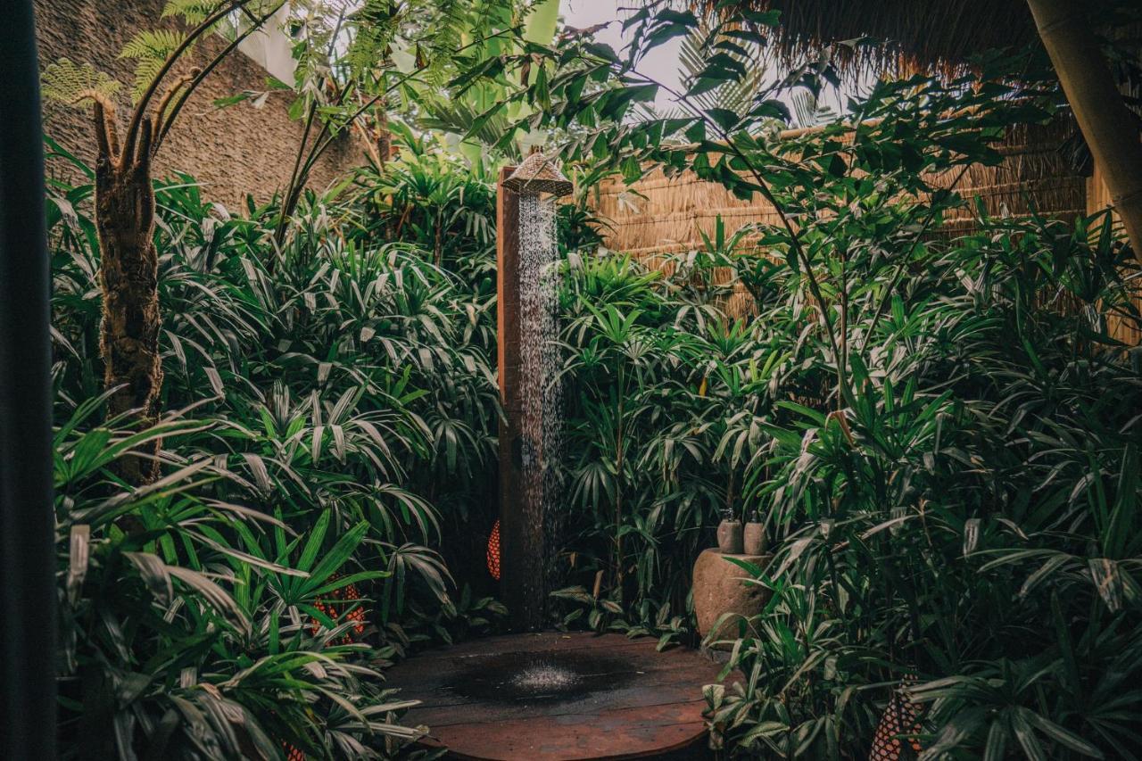 Balikayanas - Ellena House Villa Karangasem Exteriör bild